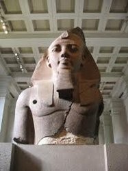 Statua di Ramesses al British Museum