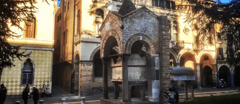 Tomba di Antenore - Padova