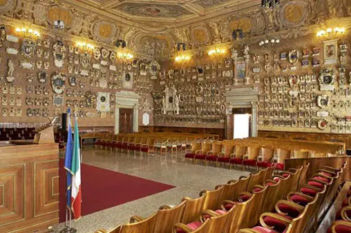 Visita a palazzo del Bo - Aula Magna Università di Padova
