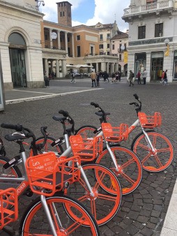 Mobike Padova bike sharing a flusso libero